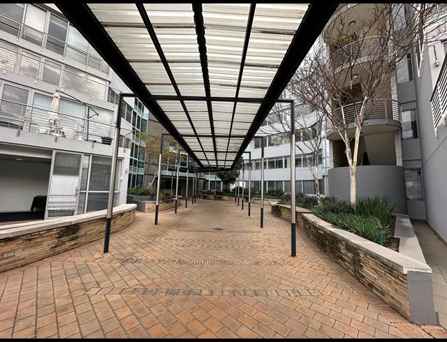 752.60M² OFFICE TO LET IN CENTURION CENTRAL