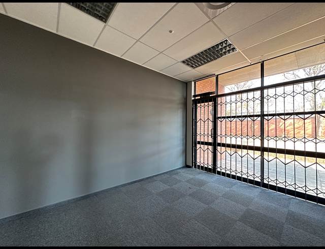 141.60M² OFFICE TO LET IN HIGHVELD TECHNOPARK