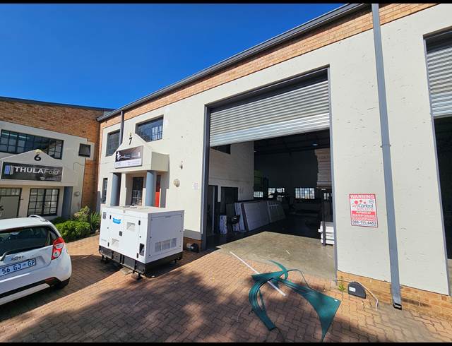 243M² MINI FACTORY TO LET IN KYA SANDS