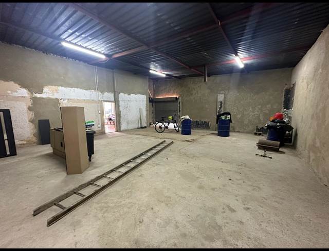 500M² WAREHOUSE TO LET IN ROODEPOORT CENTRAL