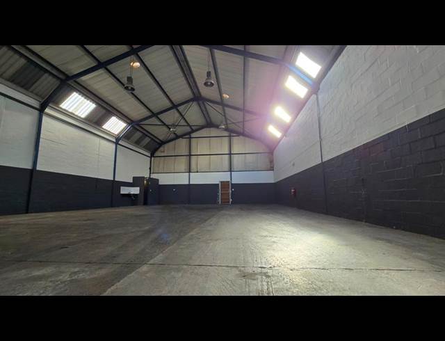 INDUSTRIAL PROPERTY TO RENT IN STIKLAND INDUSTRIAL