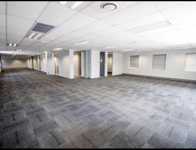 1,191M² OFFICE TO LET IN WOODMEAD