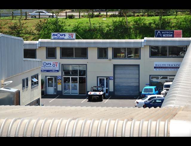 103M² MINI FACTORY TO LET IN BALLITO CENTRAL