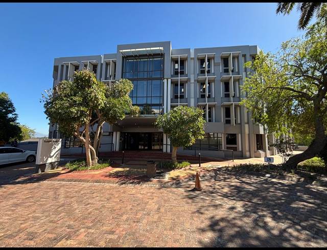 170M² OFFICE TO LET IN TYGER VALLEY