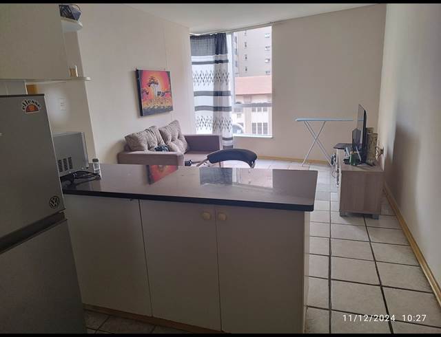 2 bed property to rent in SOUTH BEACH
