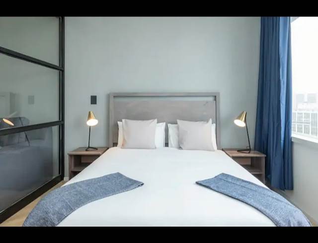 1 BEDROOM APARTMENT RENTED IN CAPE TOWN CITY CENTRE