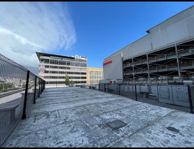 2,402M² BUILDING TO LET IN CAPE TOWN CITY CENTRE