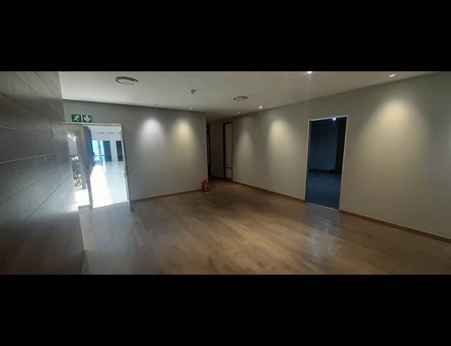 284M² OFFICE TO LET IN BEDFORDVIEW