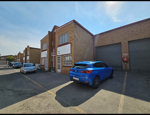 250M² FACTORY TO LET IN MOREHILL