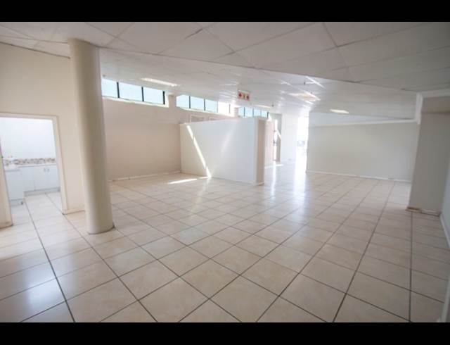 750M² OFFICE TO LET IN KRAMERVILLE