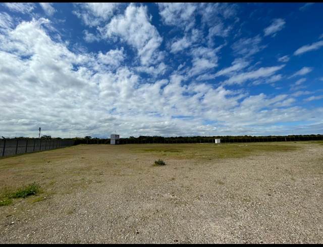 6,536M² INDUSTRIAL YARD TO LET IN PAROW INDUSTRIAL