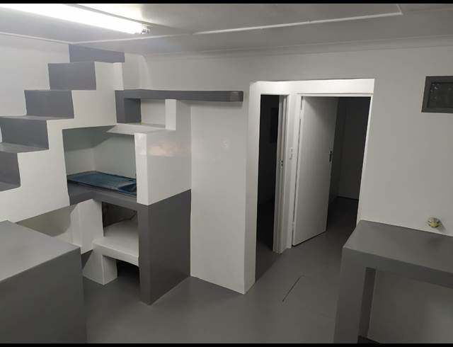 2 bed property to rent in BREDASDORP