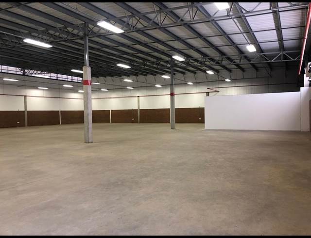 1,315M² WAREHOUSE TO LET IN OLIFANTSFONTEIN