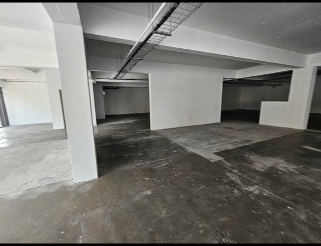 496M² RETAIL TO LET IN WOODSTOCK