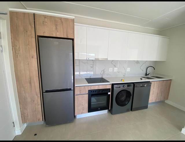 1 BEDROOM PROPERTY TO RENT IN RICHWOOD