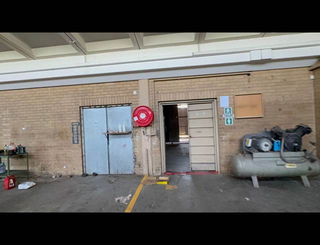 600M² WORKSHOP TO LET IN SELBY