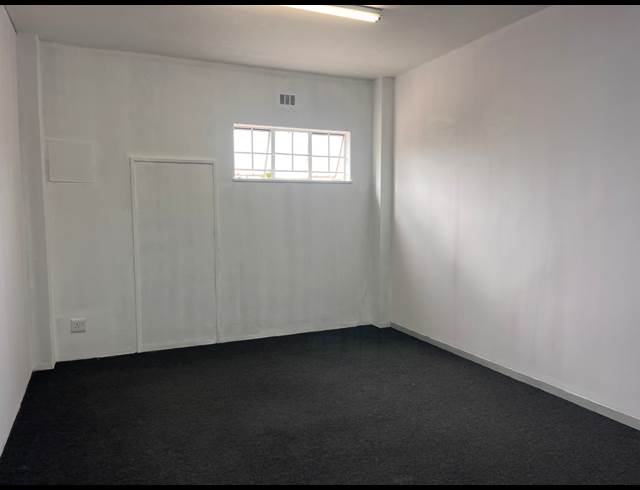 215M² RETAIL TO LET IN GLENHAZEL