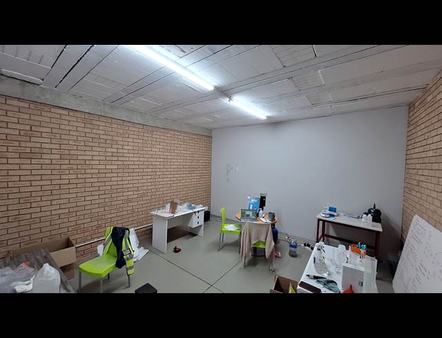 464M² WAREHOUSE TO LET IN LASER PARK