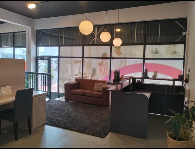 91M² RETAIL TO LET IN DURBANVILLE CENTRAL