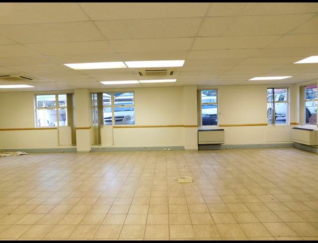 155M² OFFICE TO LET IN BORDEAUX