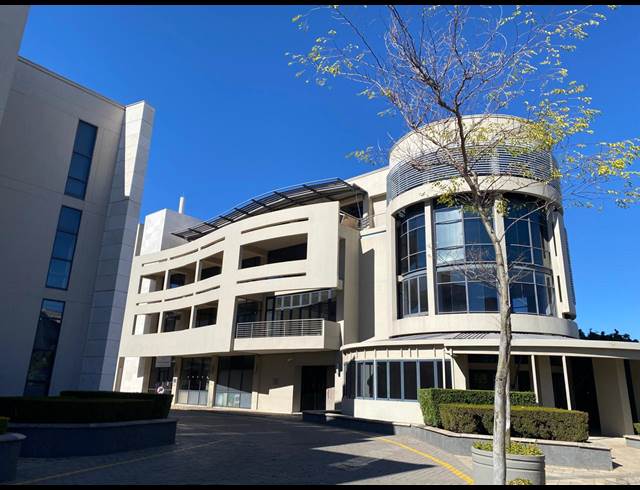 M² SERVICED OFFICE TO LET IN BROOKLYN