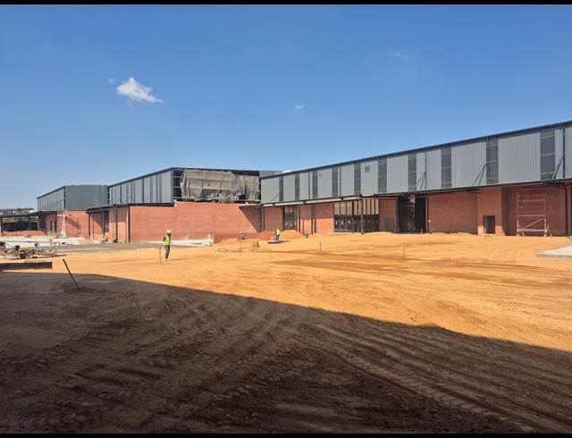 2,775M² MINI FACTORY TO LET IN GOSFORTH PARK