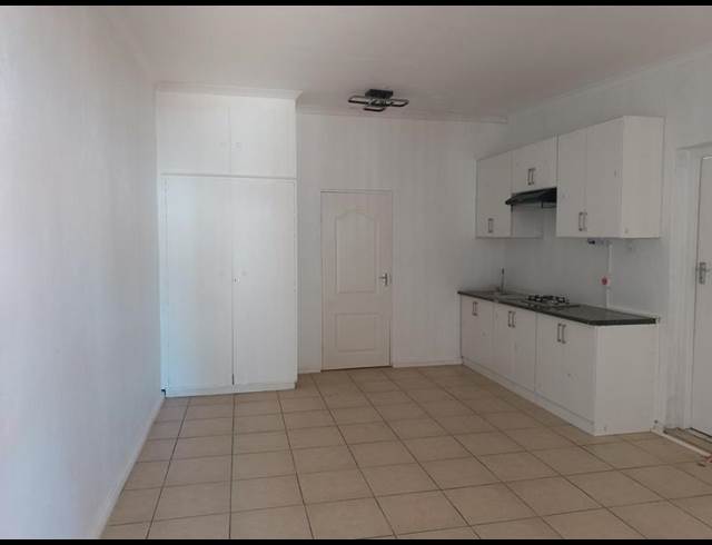 1 BEDROOM PROPERTY TO RENT IN BOSTON