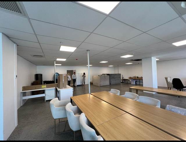 155.60M² OFFICE TO LET IN CAPE TOWN CITY CENTRE
