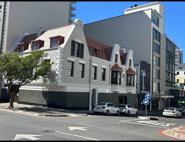 300M² OFFICE TO LET IN CAPE TOWN CITY CENTRE