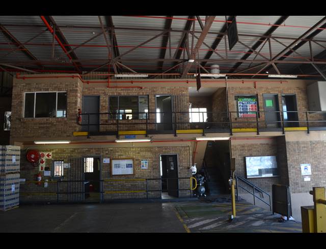 9,000M² WAREHOUSE TO LET IN BELLVILLE SOUTH