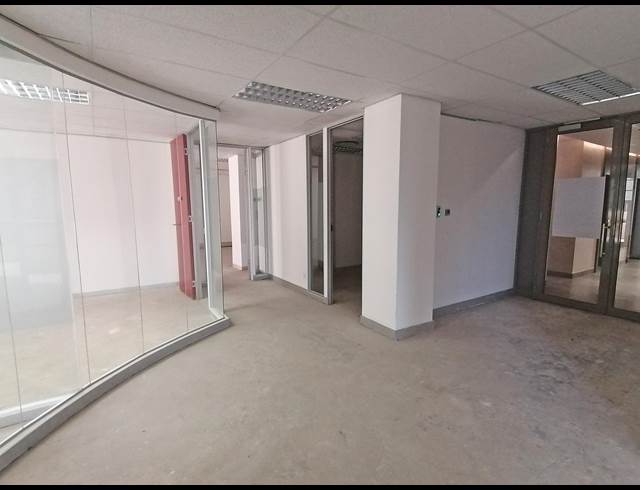 456M² OFFICE TO LET IN ROSEBANK