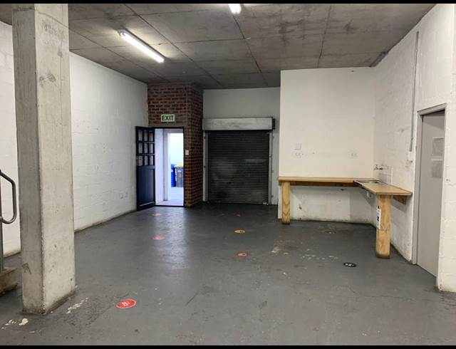 98M² WAREHOUSE TO LET IN MAITLAND