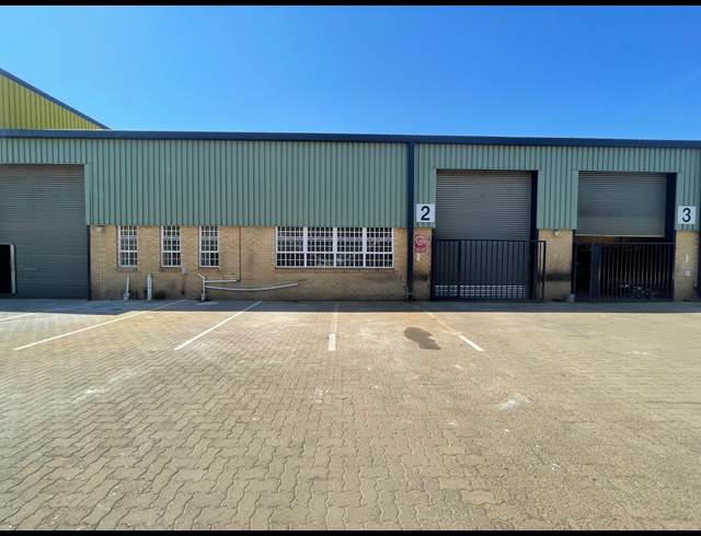 555M² WAREHOUSE TO LET IN RANDJESPARK
