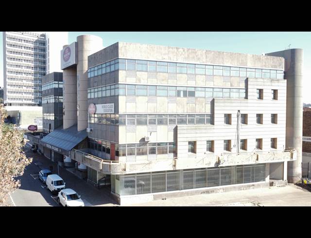 600M² RETAIL TO LET IN GERMISTON CENTRAL