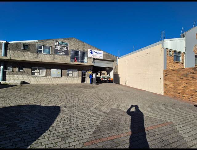 670M² WAREHOUSE TO LET IN BEACONVALE