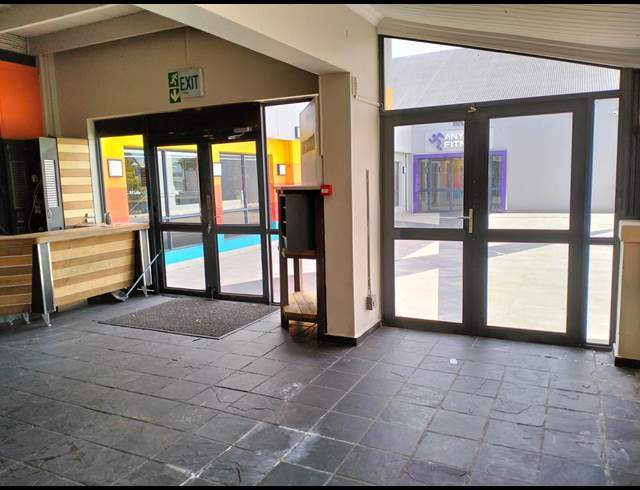 589M² RETAIL TO LET IN DURBANVILLE CENTRAL