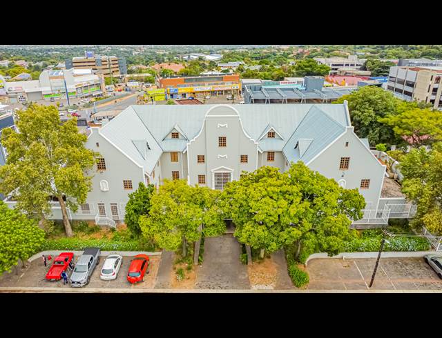 1,702M² OFFICE TO LET IN KENSINGTON B