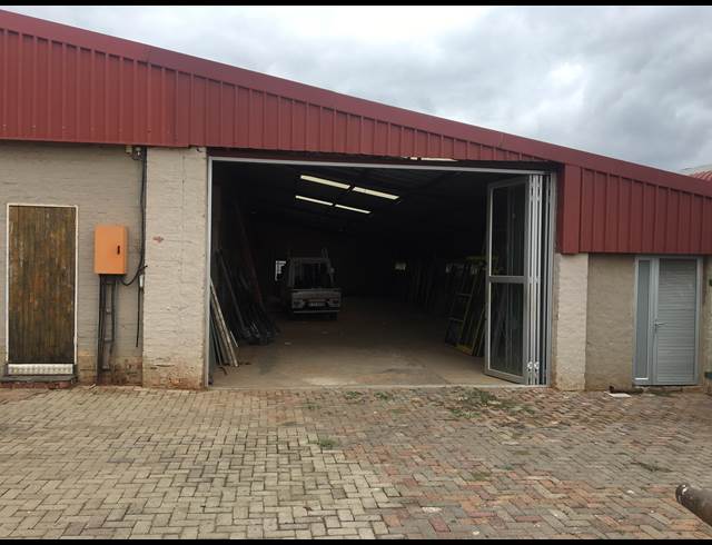 140M² WORKSHOP RENTED IN MONTANA