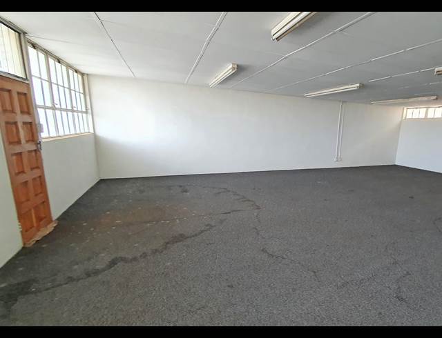 3,000M² WAREHOUSE TO LET IN ISANDO