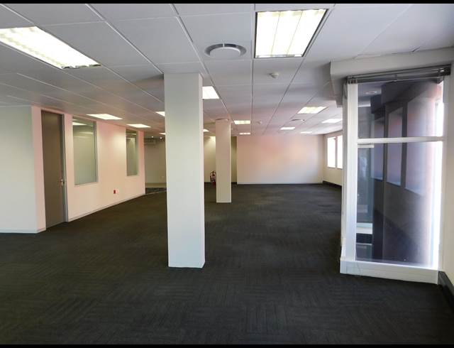 315M² OFFICE TO LET IN ILLOVO