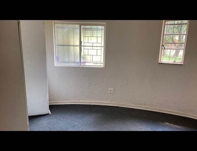 2 bed property to rent in NIETGEDACHT 535-JQ