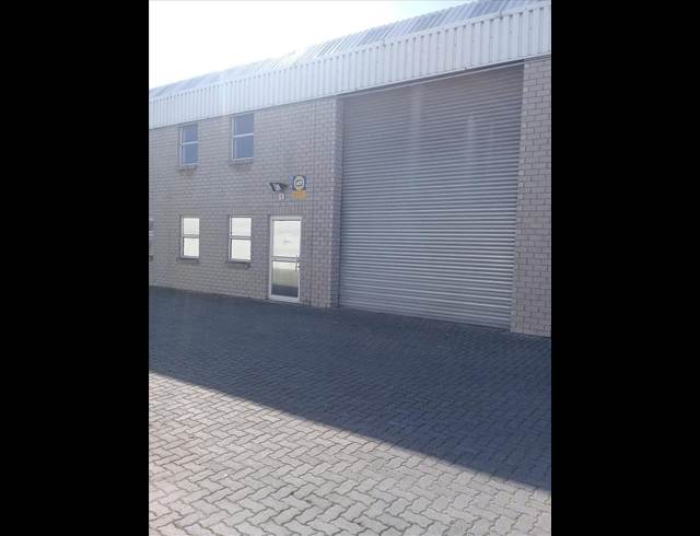 567M² OFFICE TO LET IN EPPING INDUSTRIAL