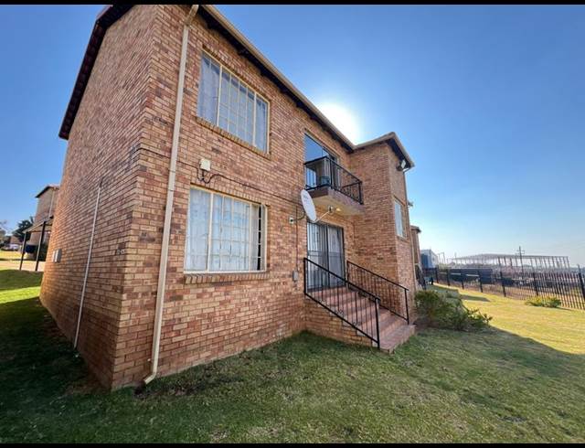 2 BEDROOM PROPERTY TO RENT IN NORTHGATE