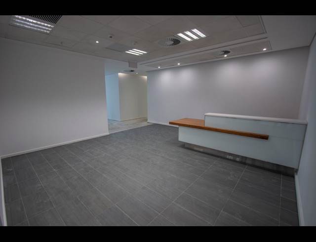 534M² OFFICE TO LET IN SANDTON CENTRAL