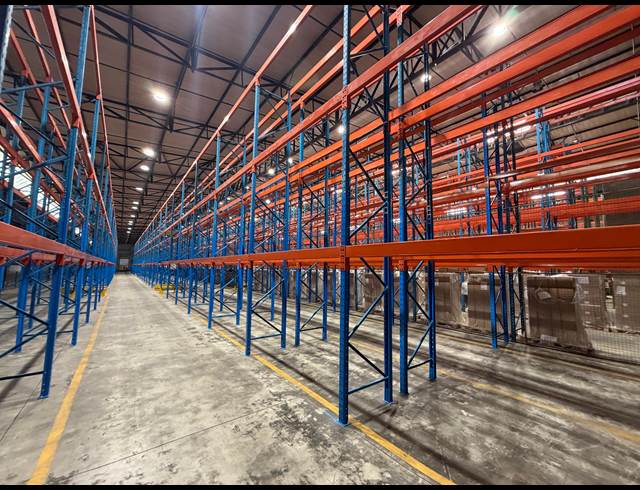 7,988M² WAREHOUSE TO LET IN RANDJESPARK