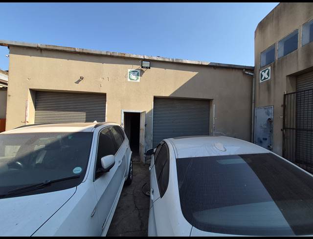 60M² WAREHOUSE TO LET IN DENVER