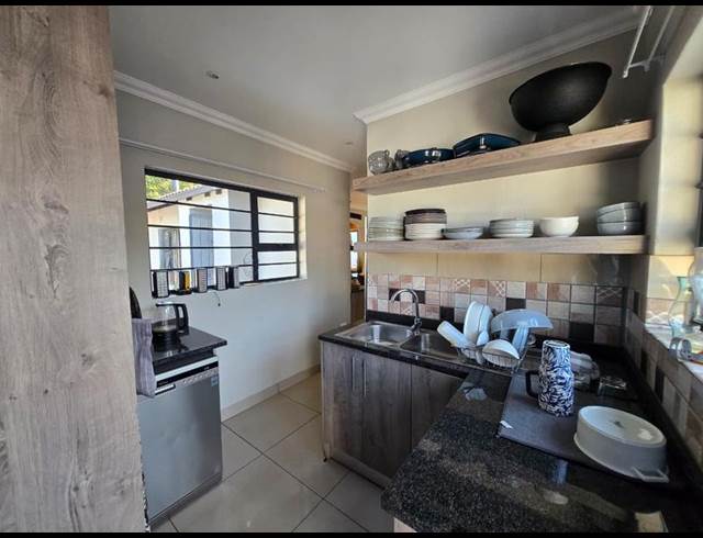 5 BEDROOM PROPERTY TO RENT IN WELTEVREDEN PARK