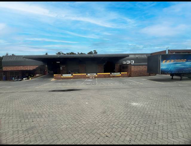 7,287M² WAREHOUSE TO LET IN MEADOWDALE