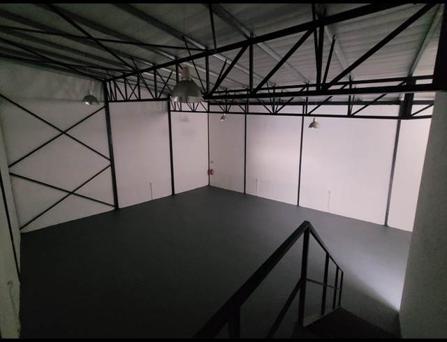 245M² WAREHOUSE RENTED IN RIVERGATE