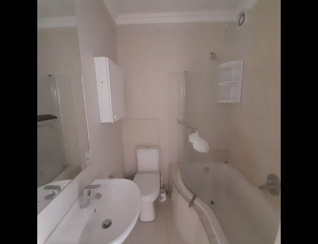 2 bed property to rent in UMHLANGA RIDGE